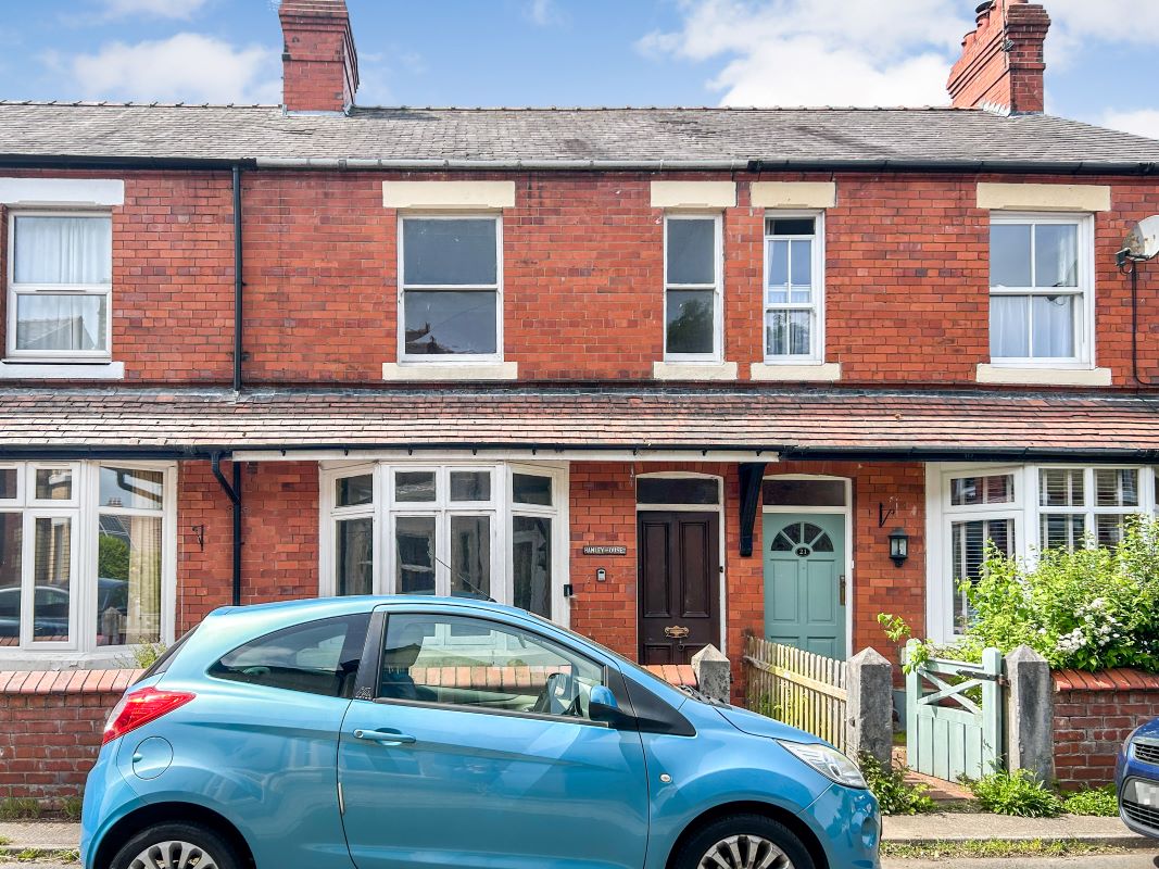 Hawarden, Deeside, Clwyd, CH5 3LR - Online Auctions