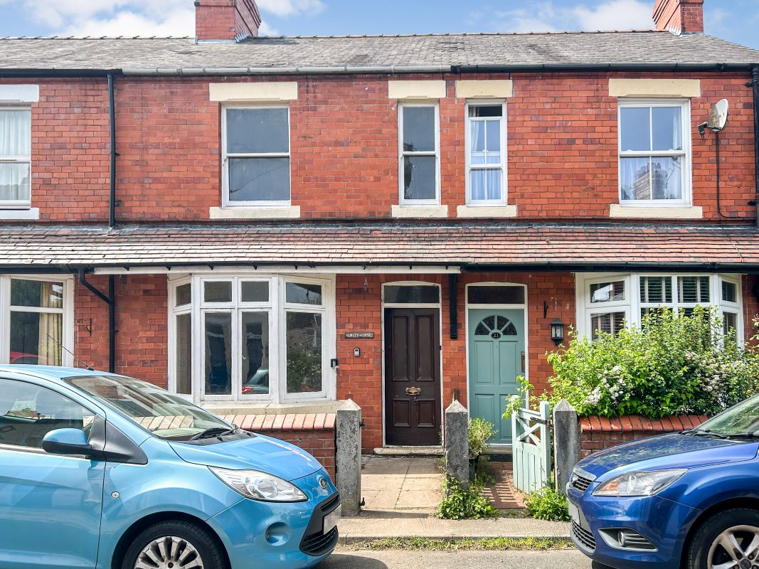 Hawarden, Deeside, Clwyd, CH5 3LR - Online Auctions