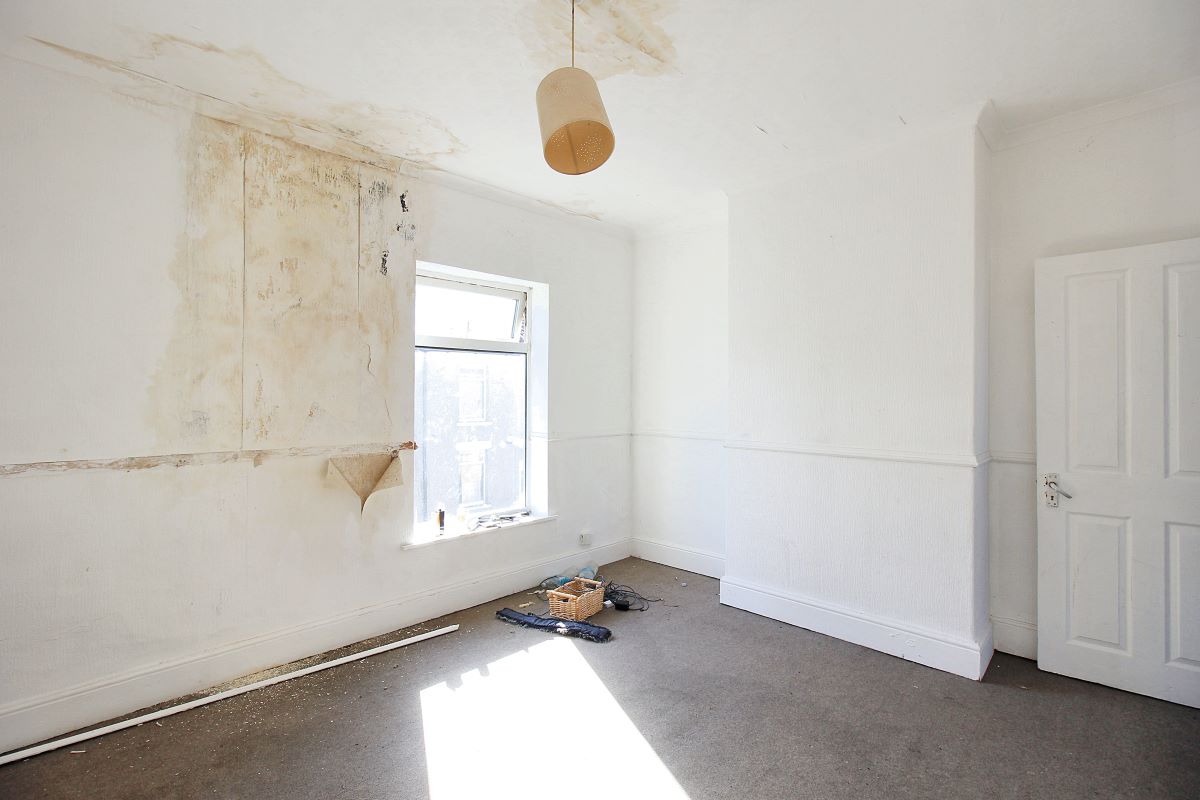 Grimsby, South Humberside, DN32 8BG - Online Auctions