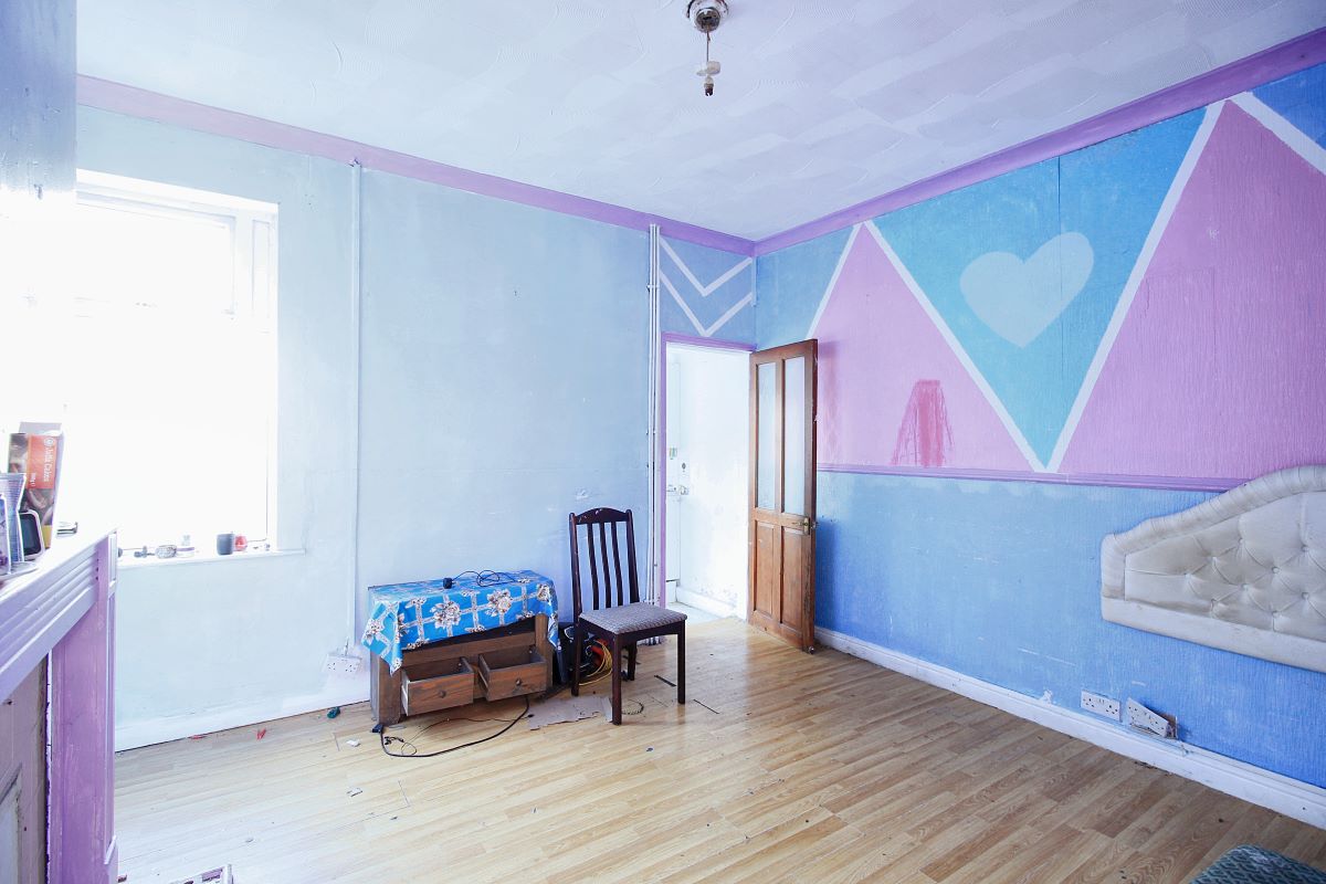Grimsby, South Humberside, DN32 8BG - Online Auctions