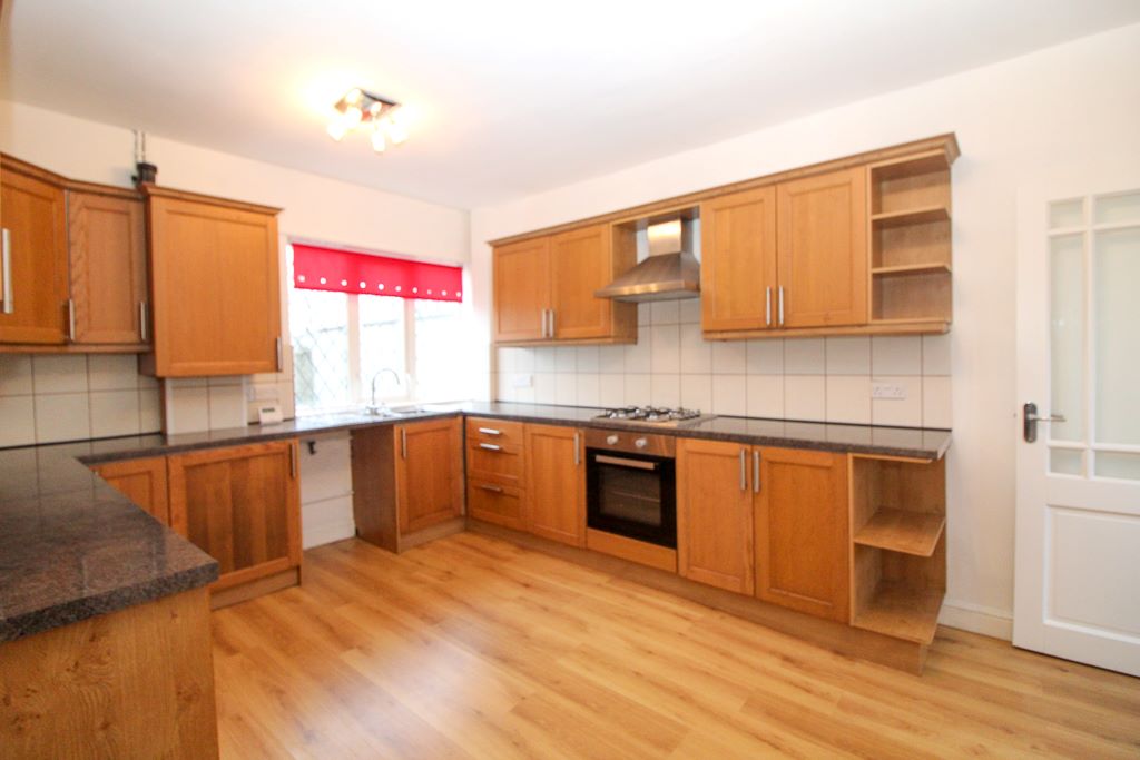 Woodlands, Doncaster, South Yorkshire, DN6 7NP - Online Auctions