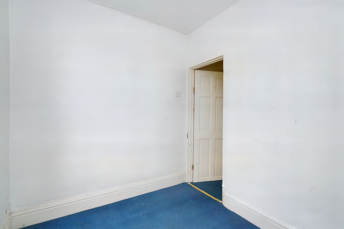 Blackpool, Lancashire, FY1 4AE - Online Auctions