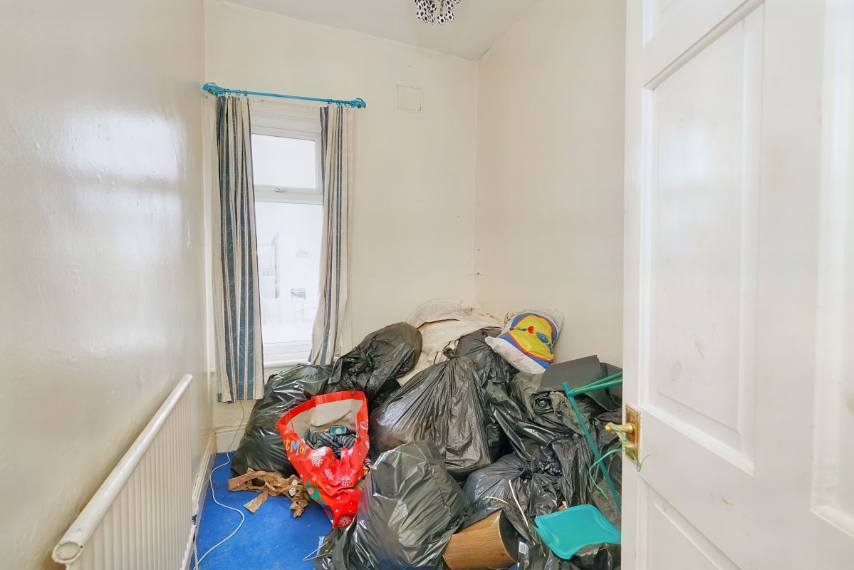 Blackpool, Lancashire, FY1 4AE - Online Auctions