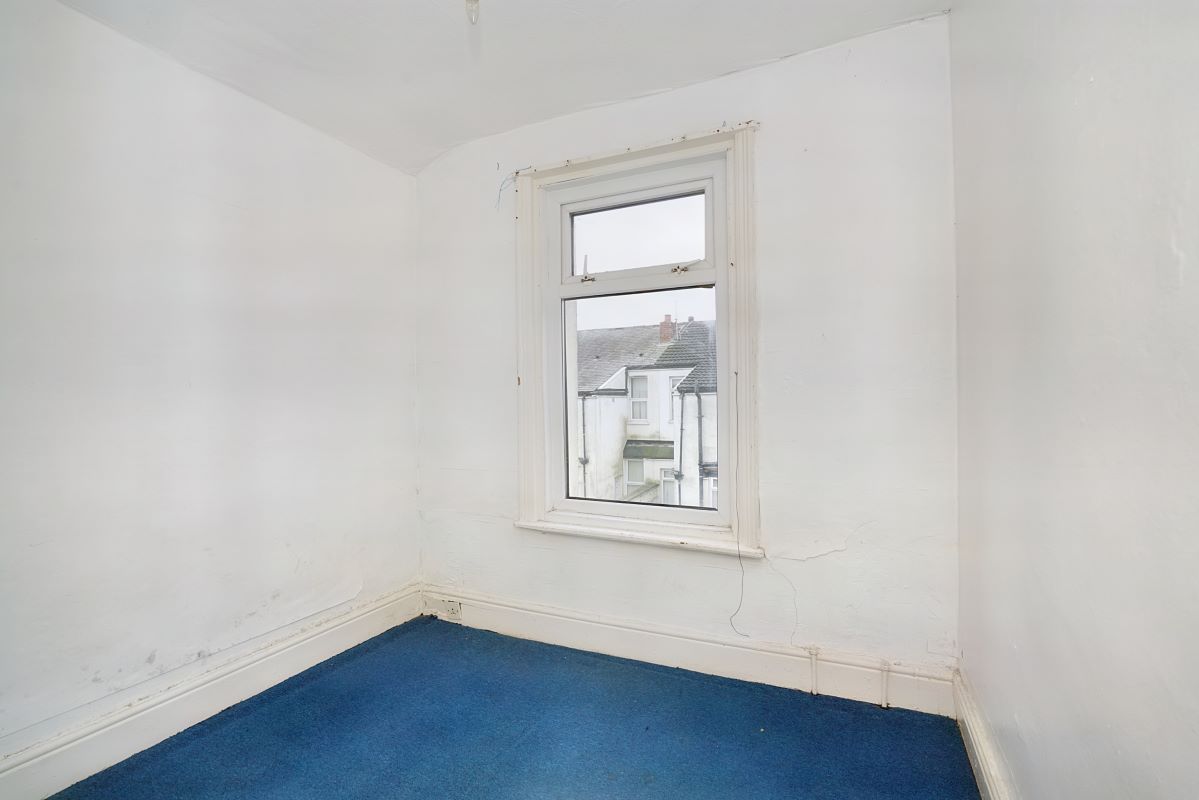 Blackpool, Lancashire, FY1 4AE - Online Auctions