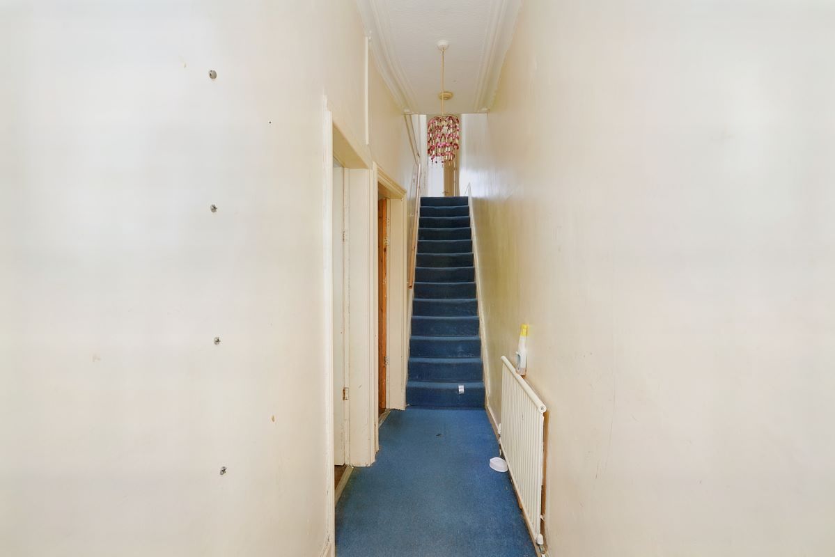 Blackpool, Lancashire, FY1 4AE - Online Auctions