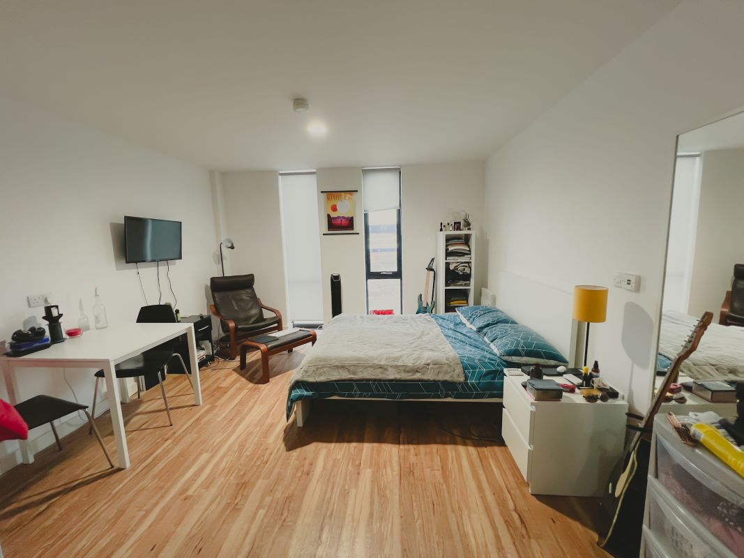 25 Plaza Boulevard, Liverpool, Merseyside, L8 5SR - Online Auctions
