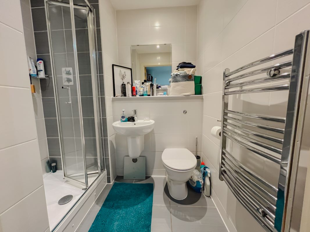 25 Plaza Boulevard, Liverpool, Merseyside, L8 5SR - Online Auctions