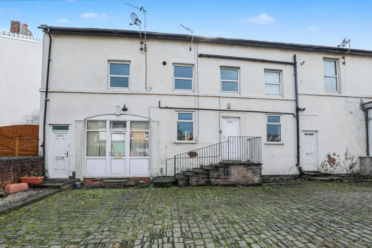 6 Forest Road, Southport, Merseyside, PR8 6ST - Online Auctions