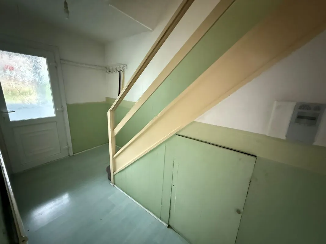 Holmewood, Chesterfield, Derbyshire, S42 5TP - Online Auctions