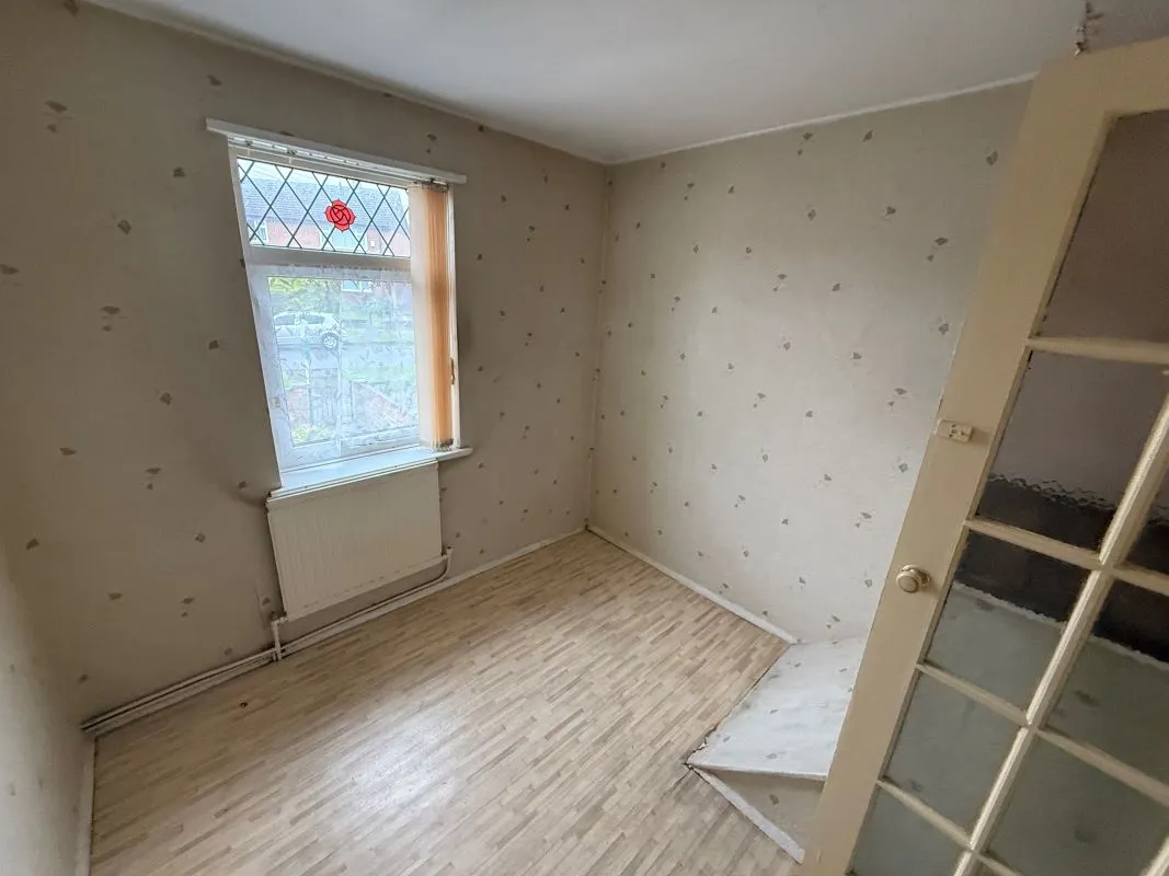 Holmewood, Chesterfield, Derbyshire, S42 5TP - Online Auctions