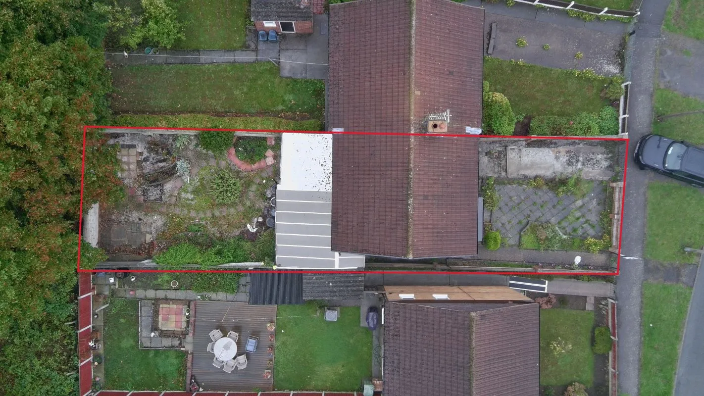Holmewood, Chesterfield, Derbyshire, S42 5TP - Online Auctions