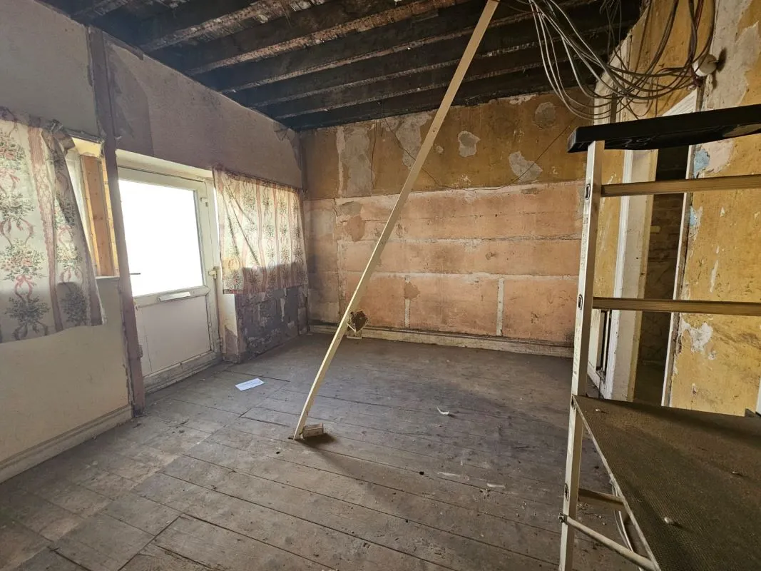 Blackpool, Lancashire, FY1 6AB - Online Auctions