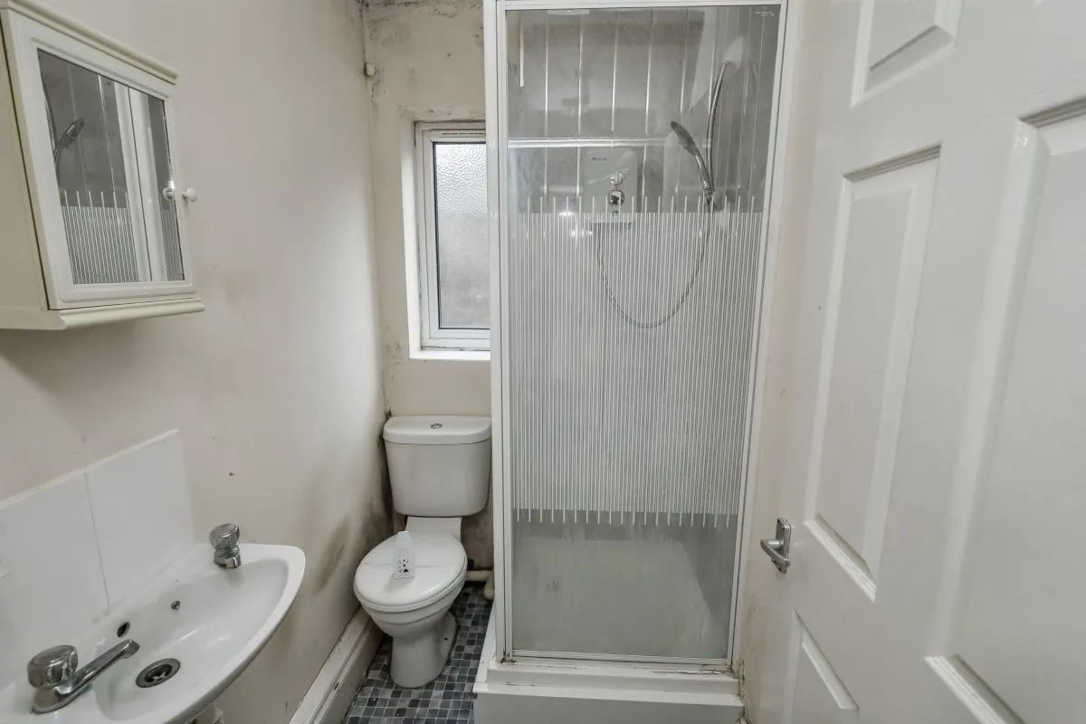 63-65 Castle Street, Luton, Bedfordshire, LU1 3AG - Online Auctions