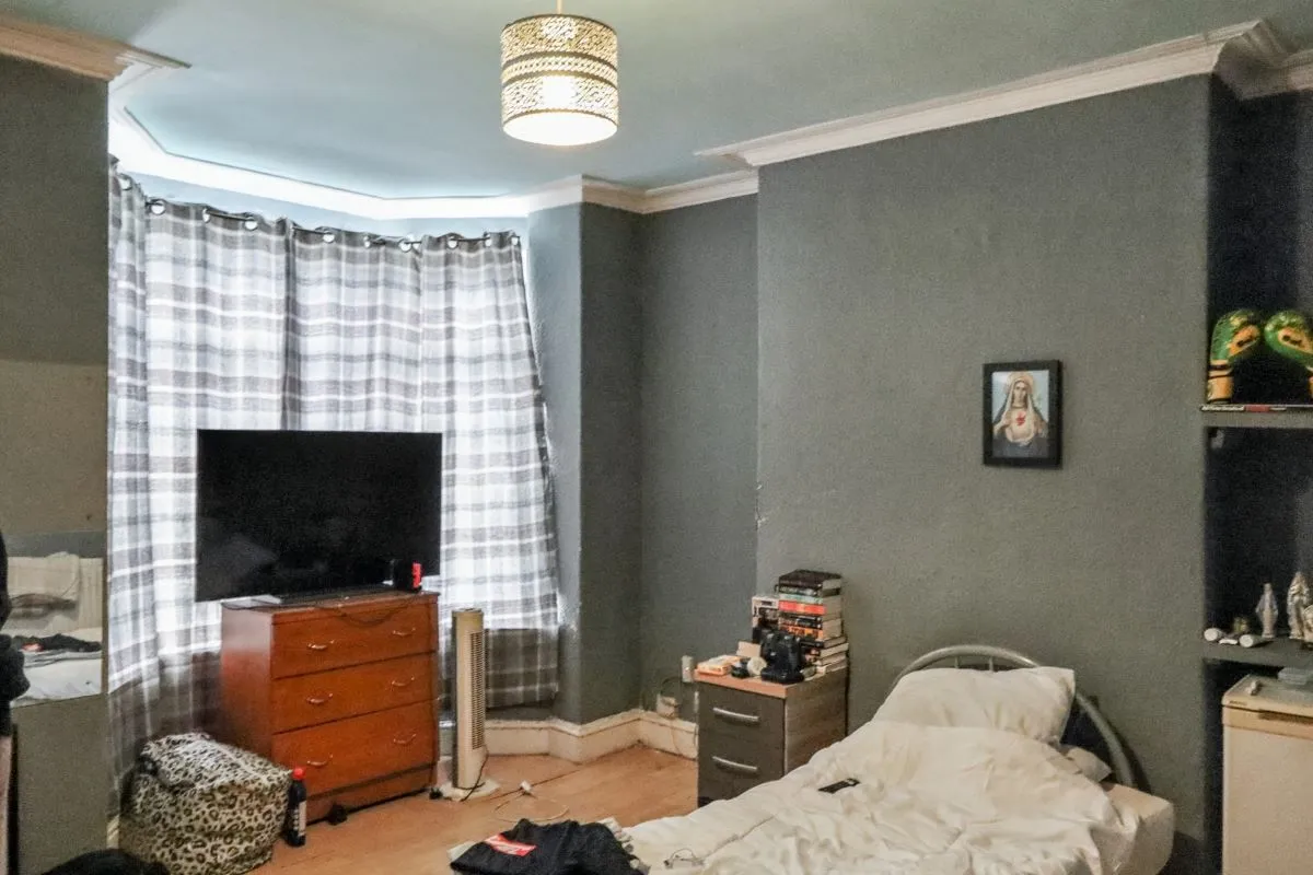 Sheffield, South Yorkshire, S6 1QA - Online Auctions