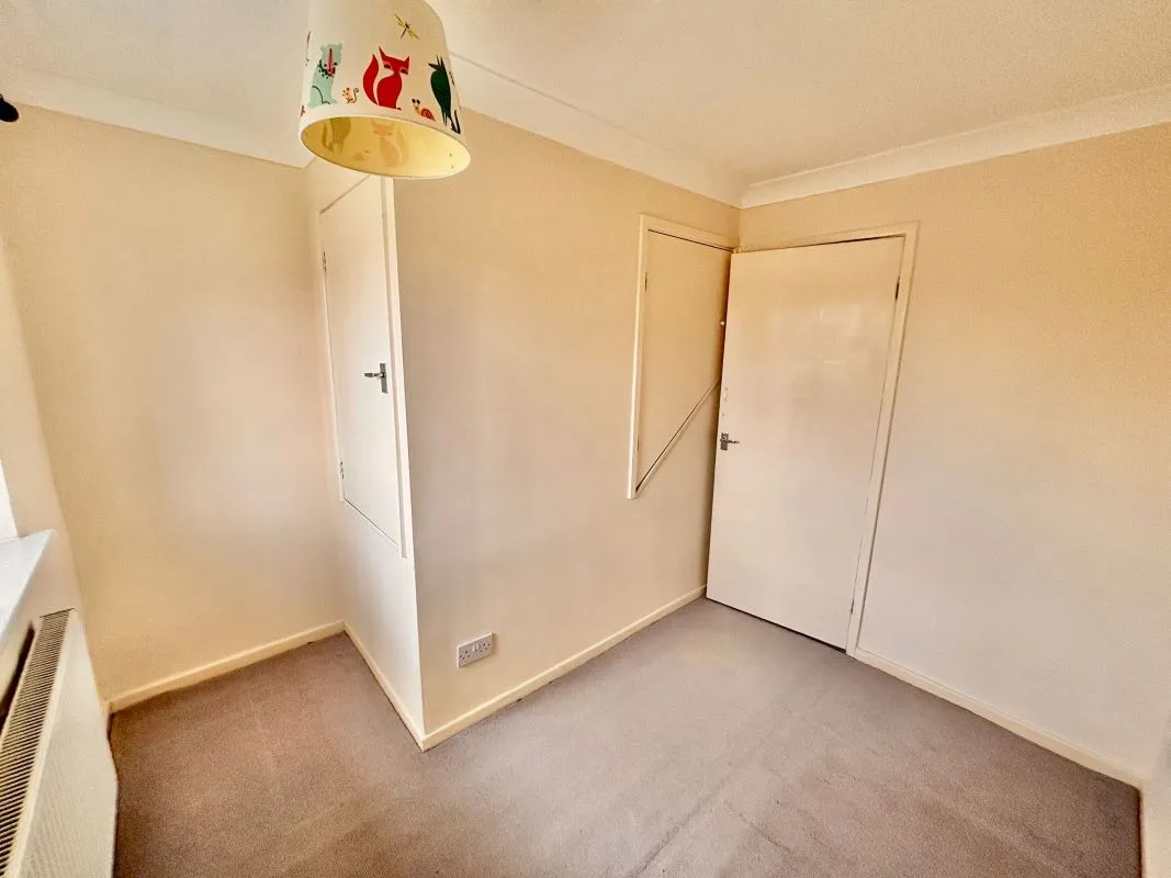 Edlington, Doncaster, South Yorkshire, DN12 1EJ - Online Auctions