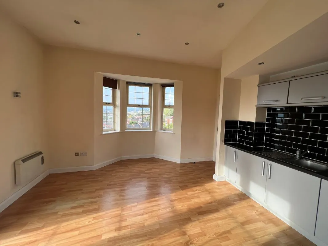 City View, Sheffield, South Yorkshire, S4 8AG - Online Auctions