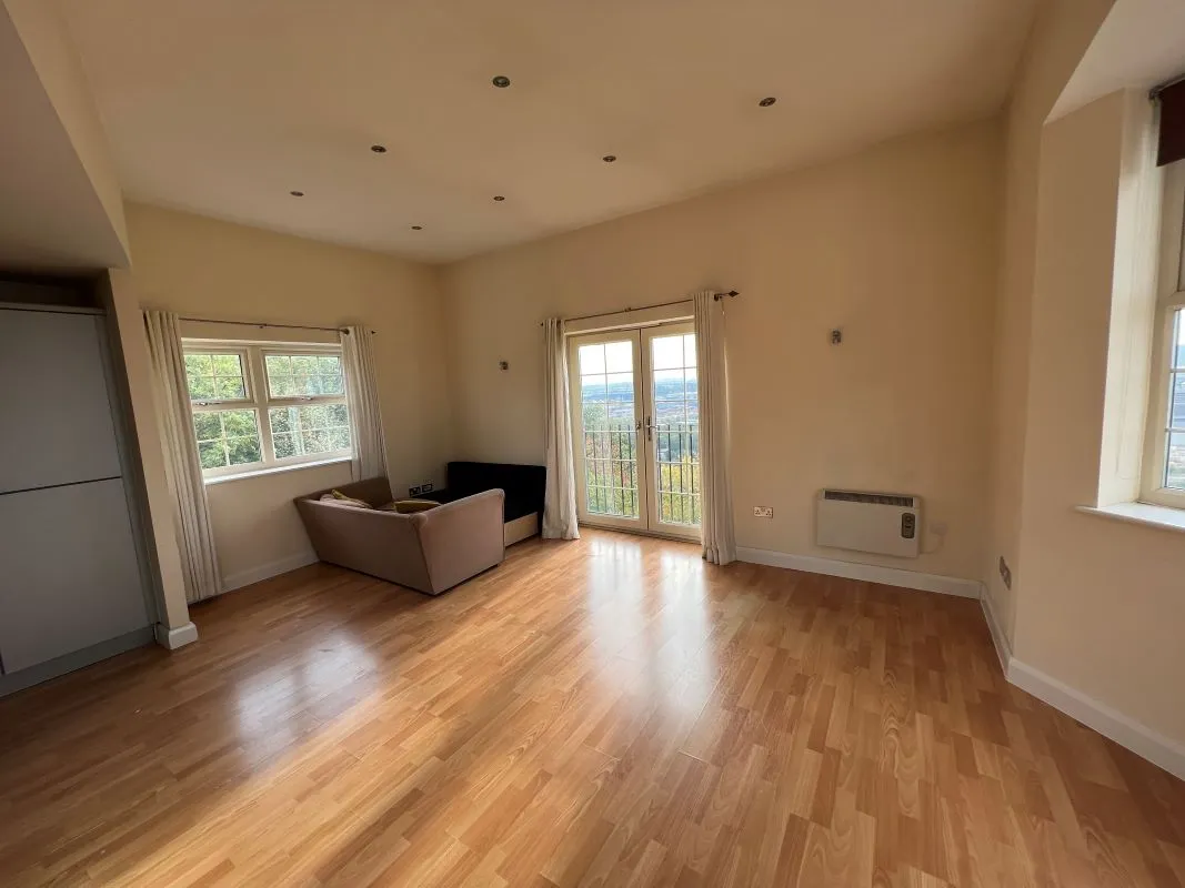 City View, Sheffield, South Yorkshire, S4 8AG - Online Auctions