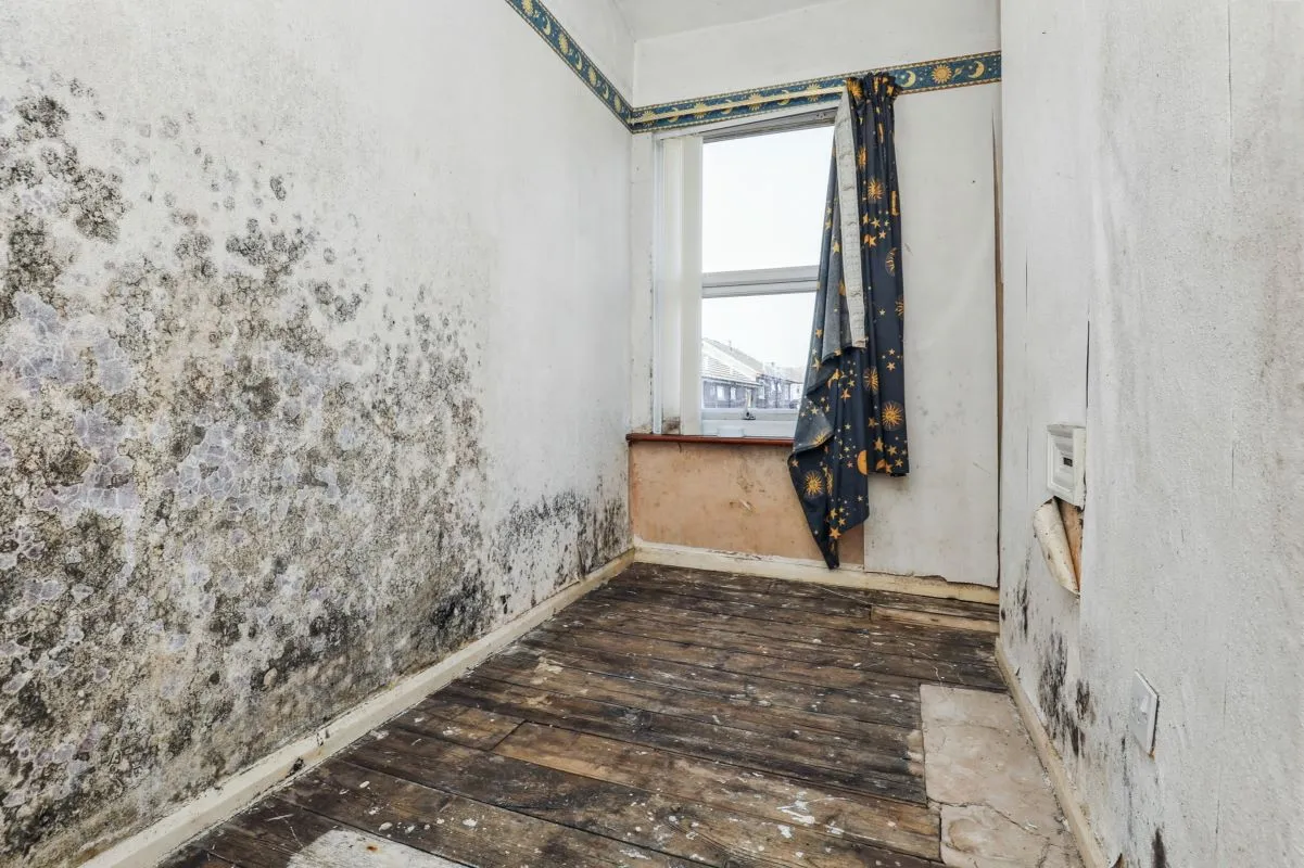 Wallasey, Merseyside, CH44 7HA - Online Auctions