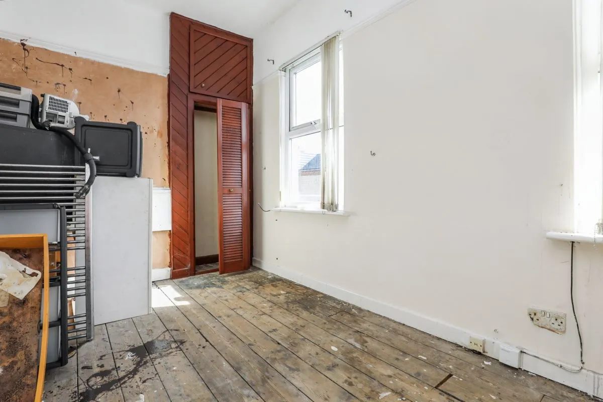 Wallasey, Merseyside, CH44 7HA - Online Auctions