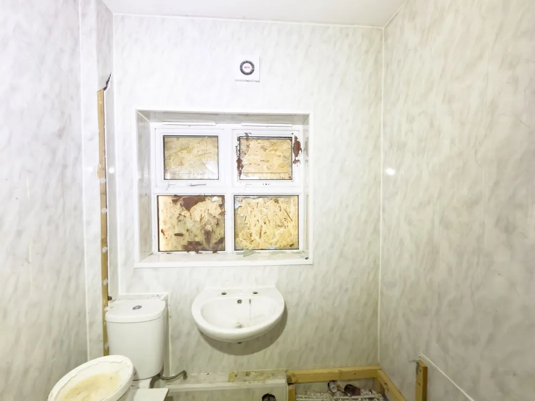 Peterlee, County Durham, SR8 3RZ - Online Auctions