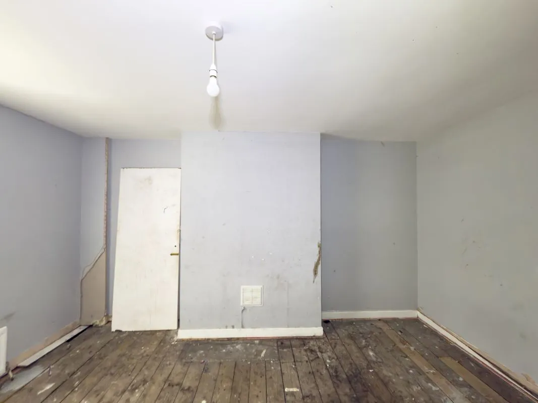 Peterlee, County Durham, SR8 3RZ - Online Auctions