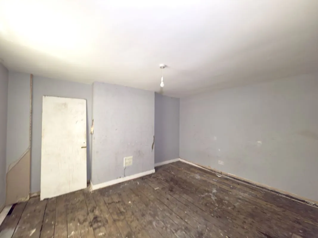 Peterlee, County Durham, SR8 3RZ - Online Auctions