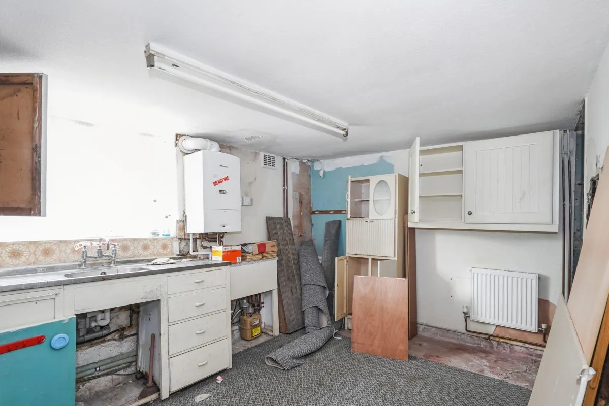 Scarborough, North Yorkshire, YO11 1NR - Online Auctions