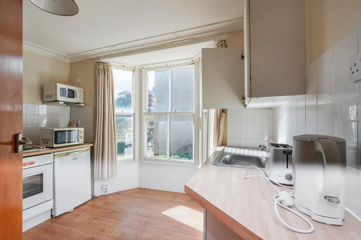 Scarborough, North Yorkshire, YO11 1NR - Online Auctions