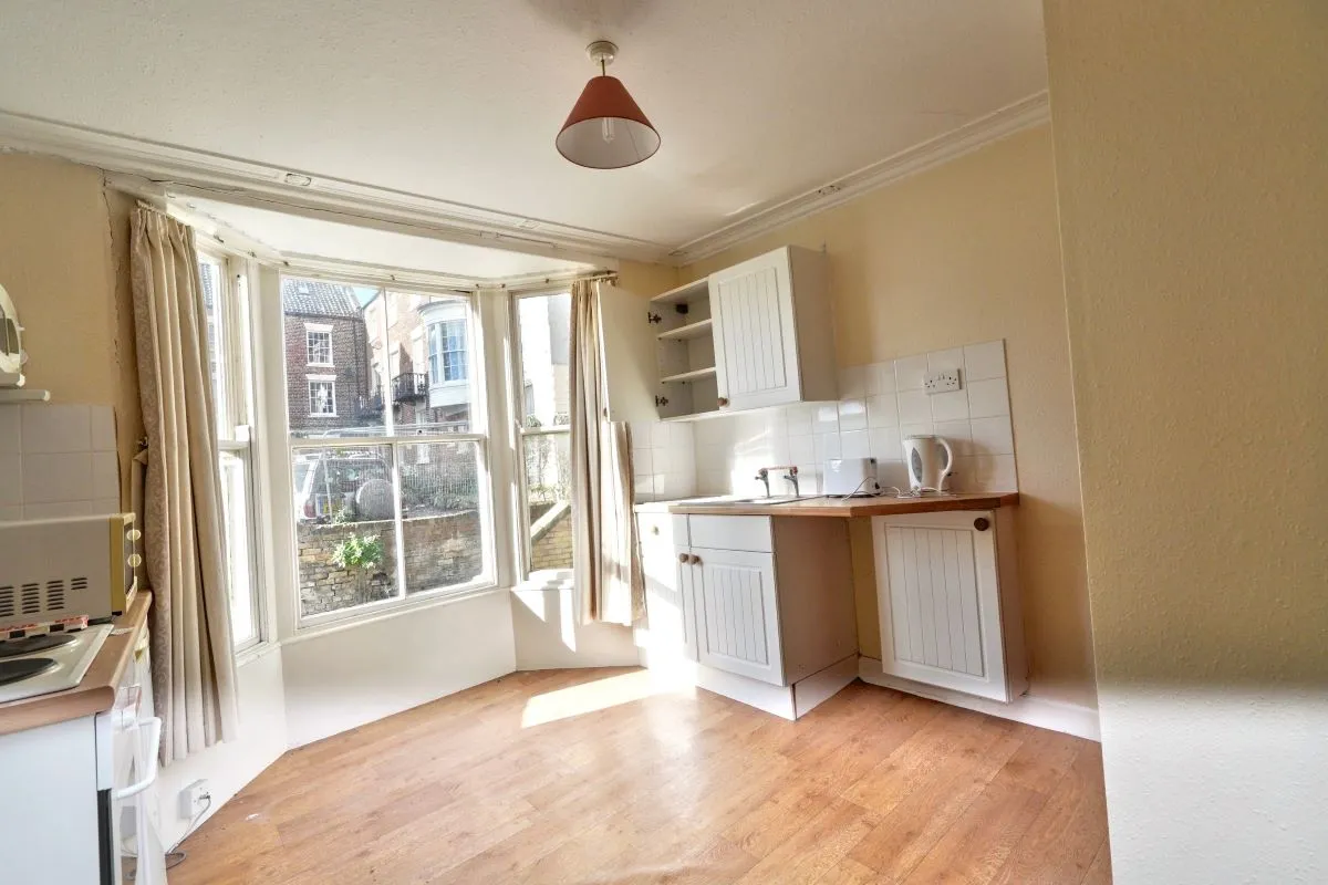 Scarborough, North Yorkshire, YO11 1NR - Online Auctions