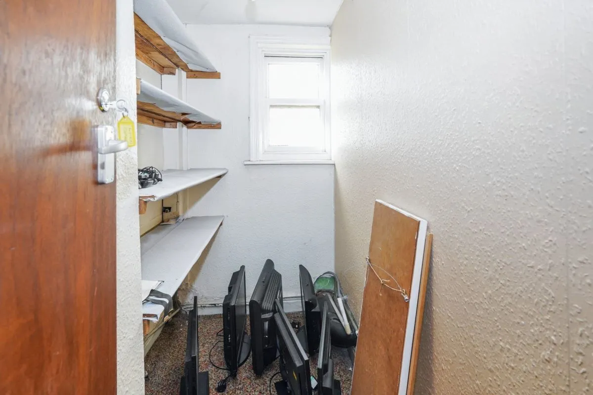 Scarborough, North Yorkshire, YO11 1NR - Online Auctions