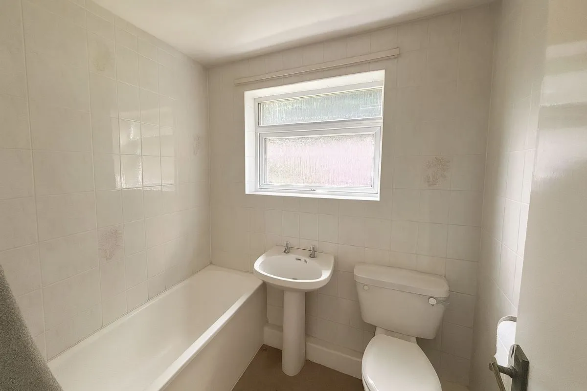 Rotherham, South Yorkshire, S60 2AP - Online Auctions