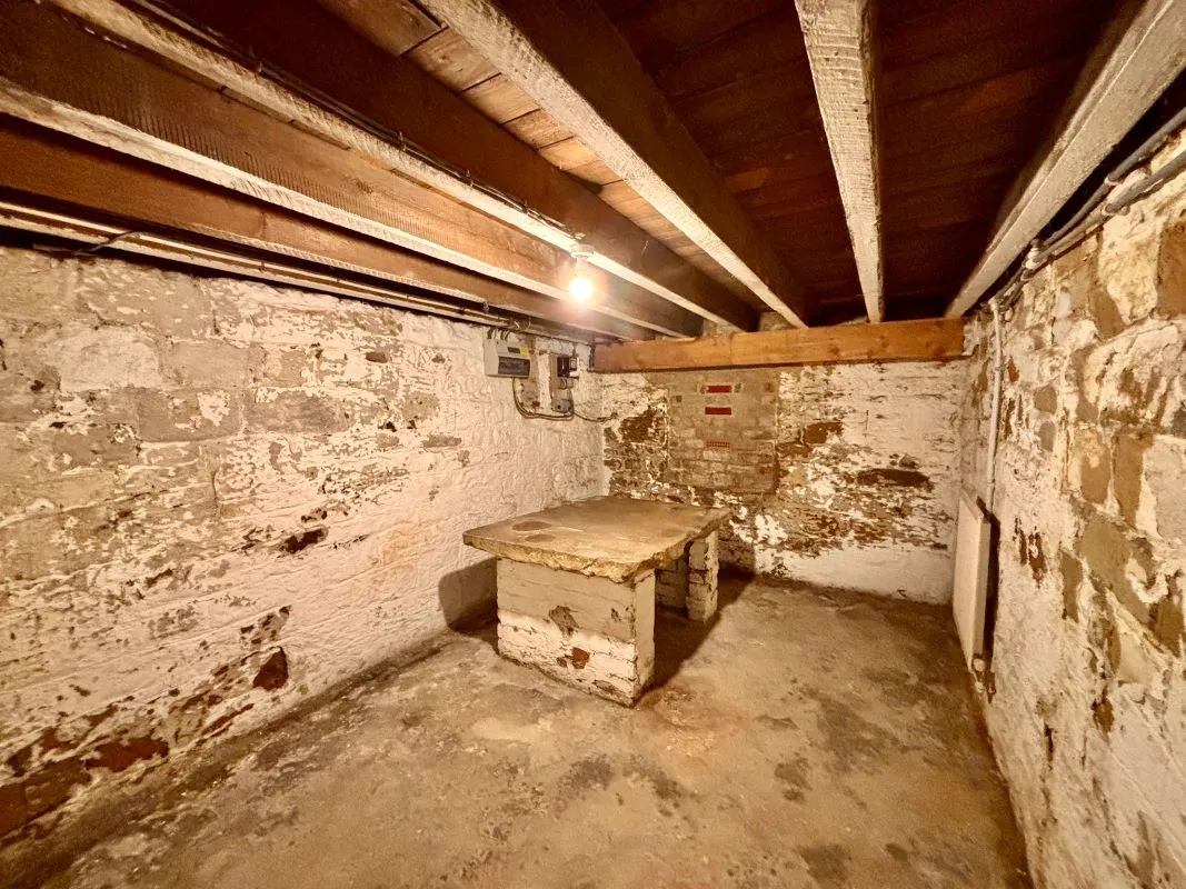 Great Houghton, Barnsley, South Yorkshire, S72 0AS - Online Auctions