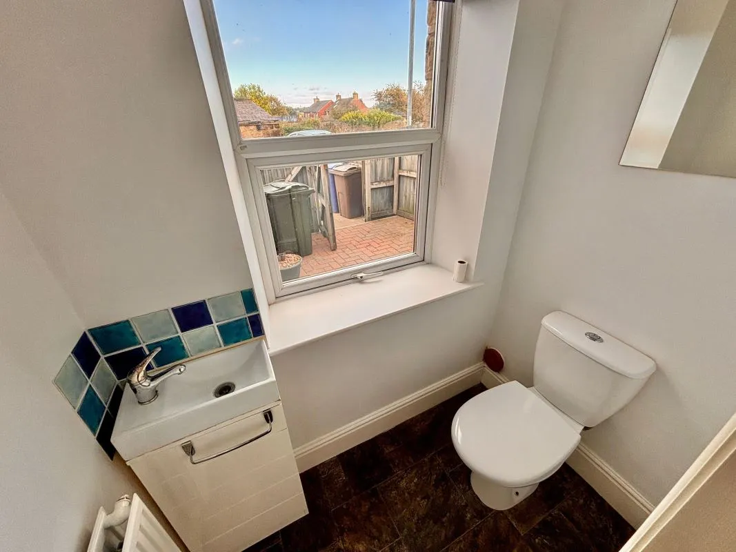 Great Houghton, Barnsley, South Yorkshire, S72 0AS - Online Auctions