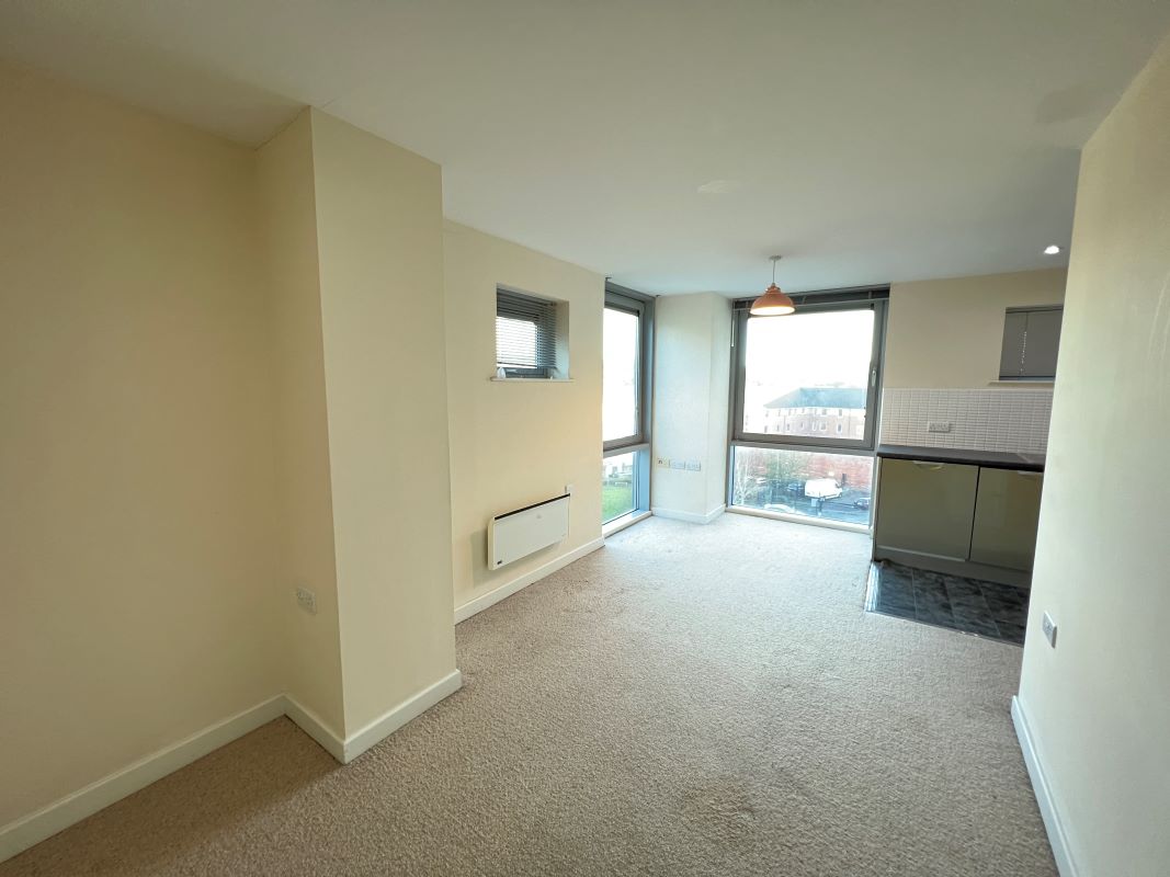 323 Bramall Lane, Sheffield, South Yorkshire, S2 4RJ - Online Auctions