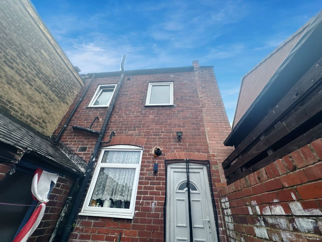 Goldthorpe, Rotherham, South Yorkshire, S63 9HR - Online Auctions