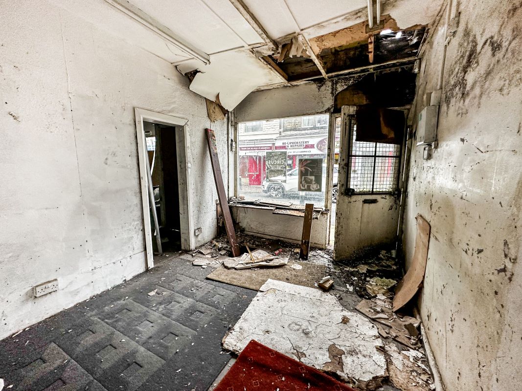 Morecambe, Lancashire, LA3 1QF - Online Auctions