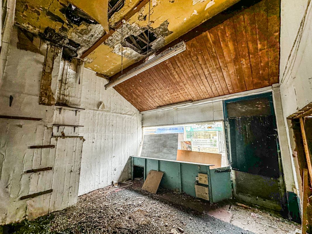 Morecambe, Lancashire, LA3 1QF - Online Auctions