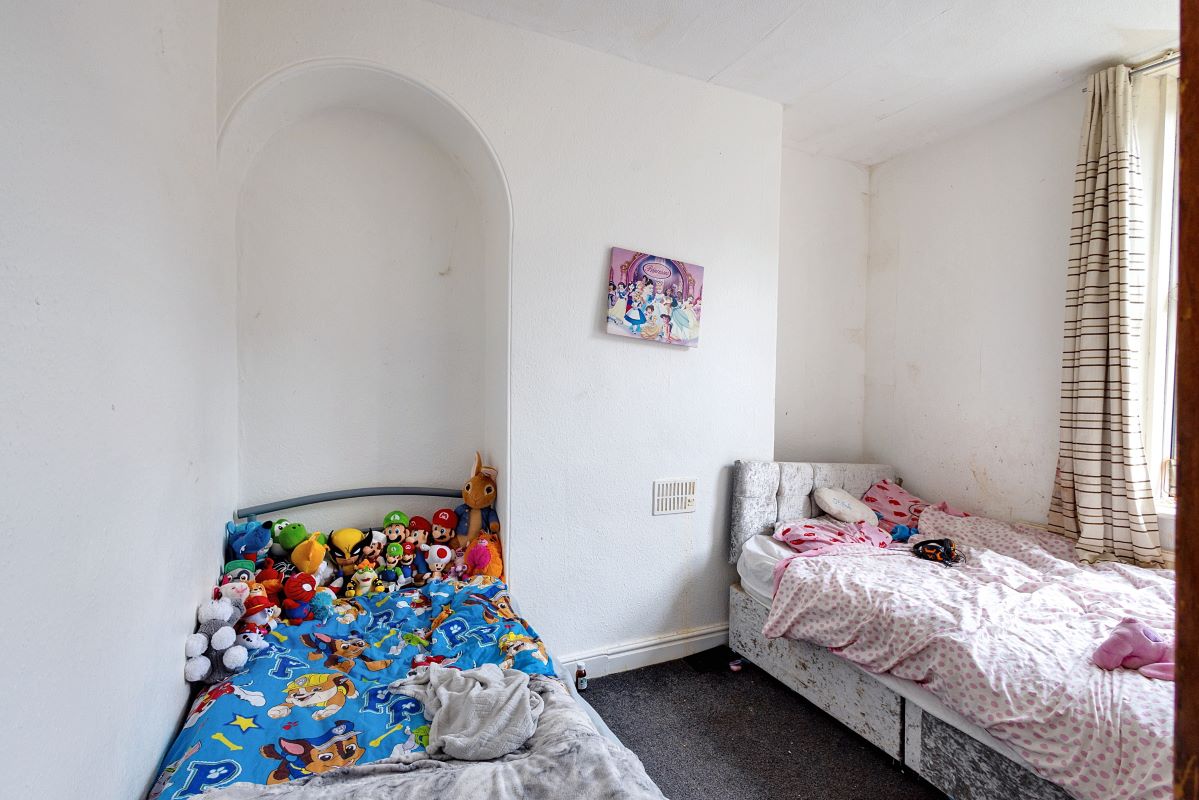 Bingley, West Yorkshire, BD16 4BN - Online Auctions