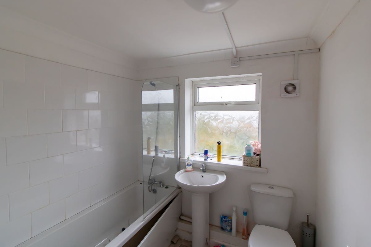 Ferryhill, County Durham, DL17 8PN - Online Auctions