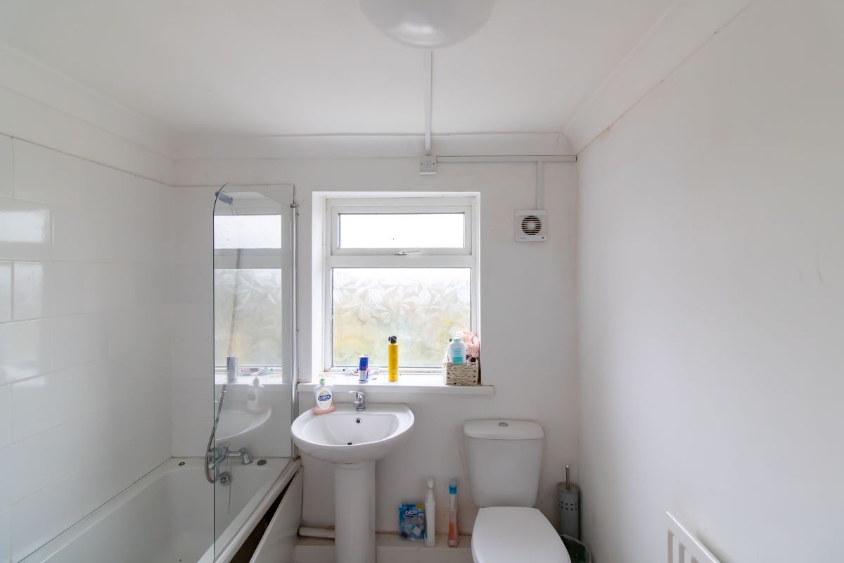 Ferryhill, County Durham, DL17 8PN - Online Auctions