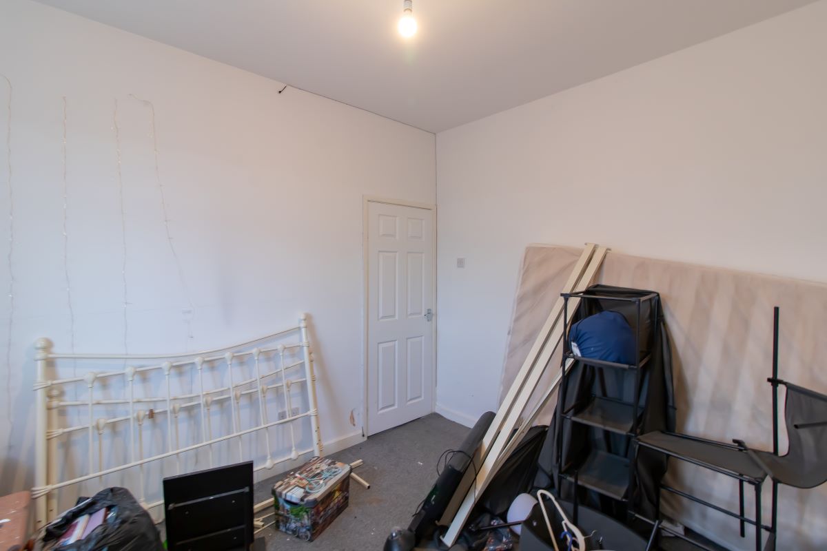 Horden, Peterlee, County Durham, SR8 4LZ - Online Auctions