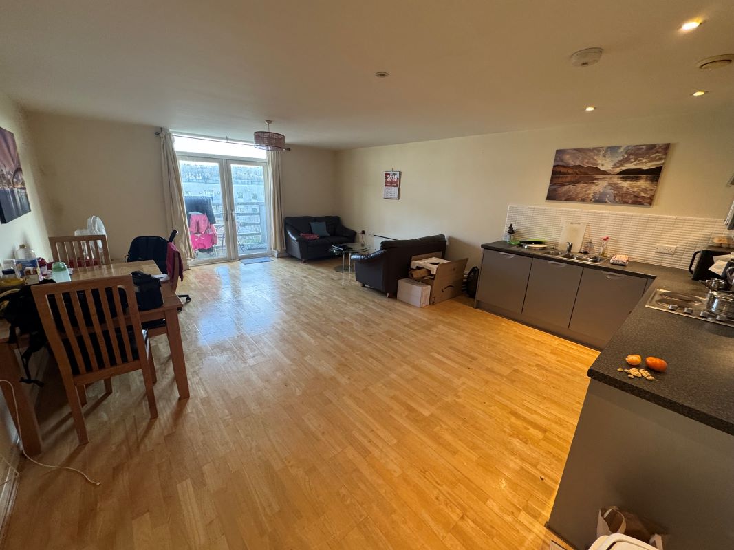 323 Bramall Lane, Sheffield, South Yorkshire, S2 4RR - Online Auctions