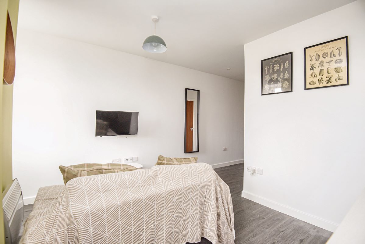 Regent House, Barnsley, South Yorkshire, S70 2AT - Online Auctions