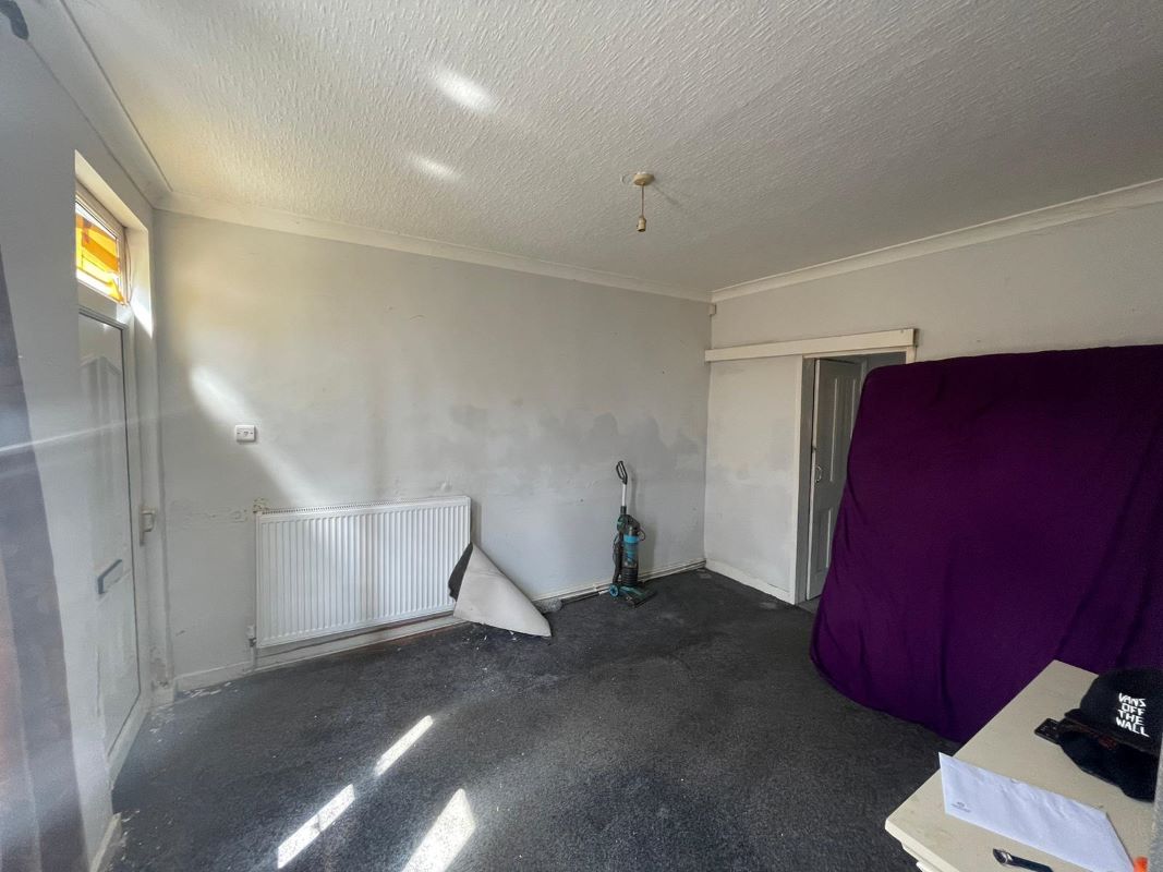 Barnsley, South Yorkshire, S70 4NR - Online Auctions