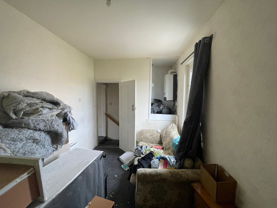 Barnsley, South Yorkshire, S70 4NR - Online Auctions