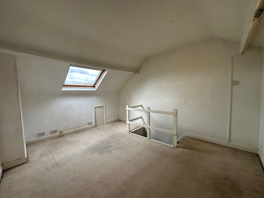 Sheffield, South Yorkshire, S6 4FU - Online Auctions