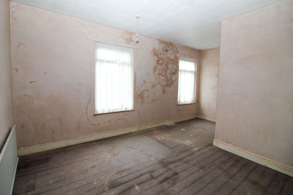 Stonyford Road, Wombwell, Barnsley, South Yorkshire, S73 8AF - Online Auctions