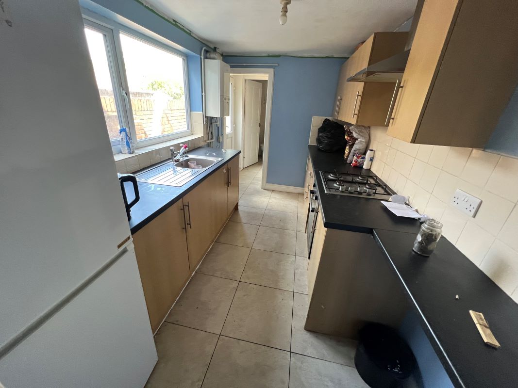 Grimsby, South Humberside, DN32 7NA - Online Auctions