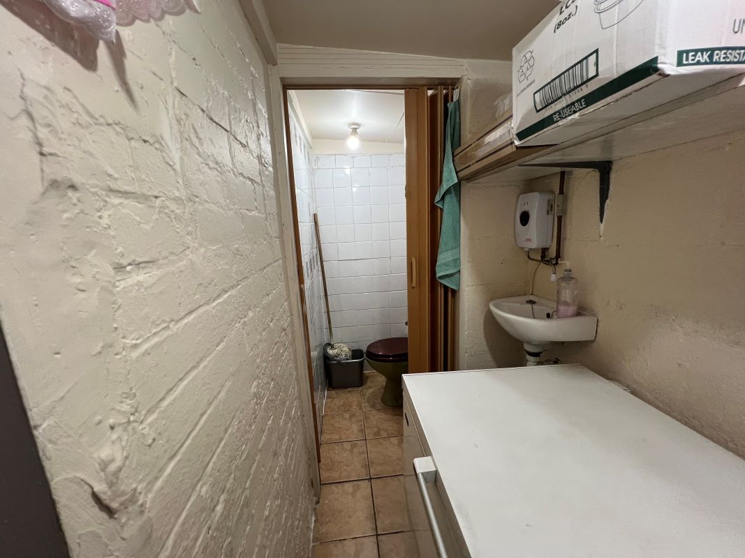Wath-Upon-Dearne, Rotherham, South Yorkshire, S63 6AH - Online Auctions