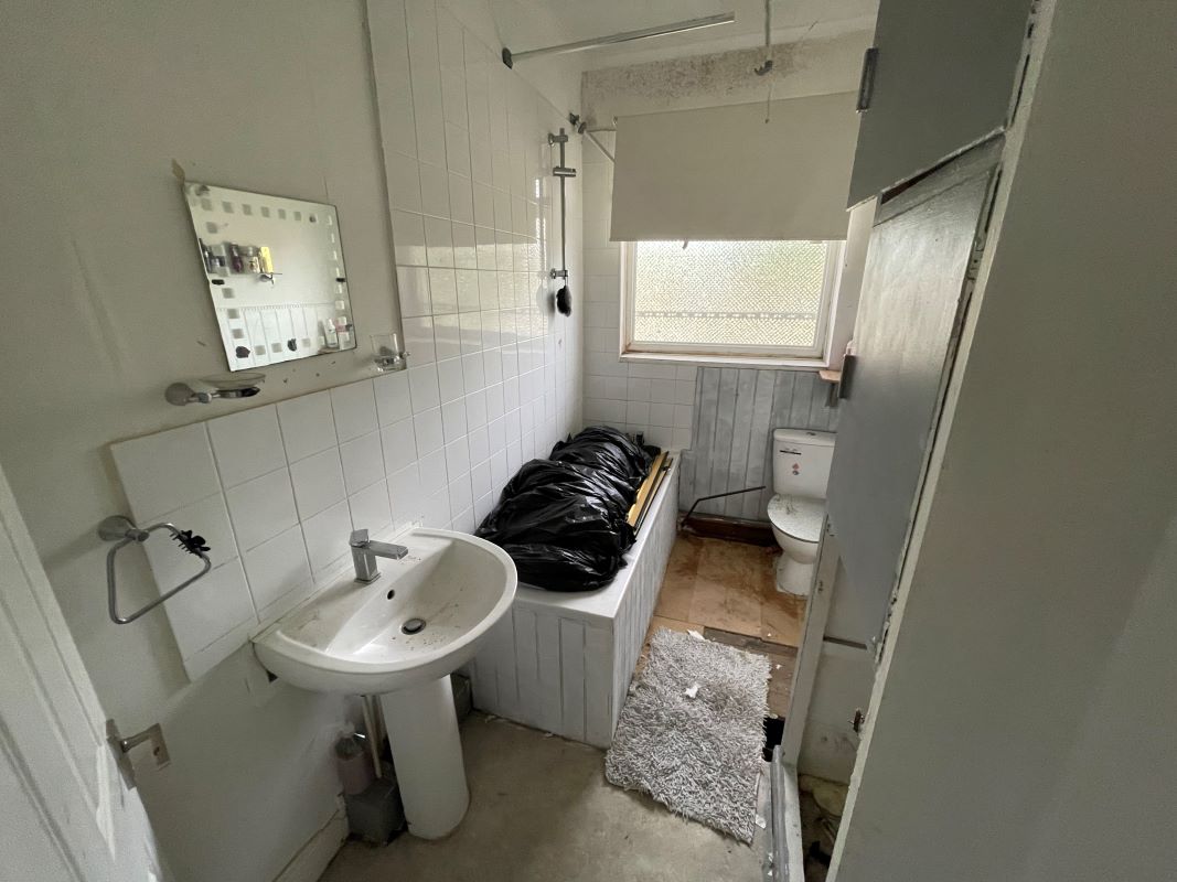 Goldthorpe, Rotherham, South Yorkshire, S63 9NA - Online Auctions
